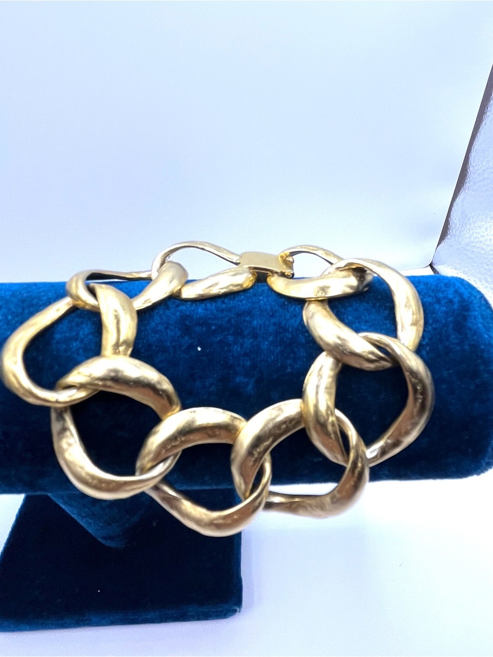 Vintage Gold Tone  Chunky Chain  Link Bracelet Signed TAT